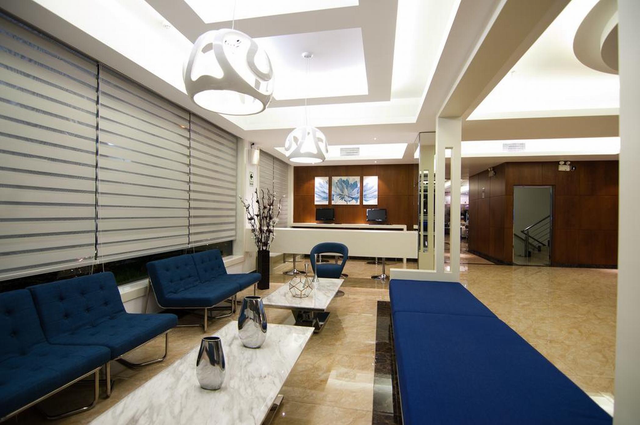 Lyz Business Hotel 4*